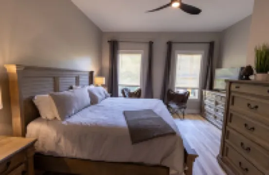 The Black Pearl on Norris Lake