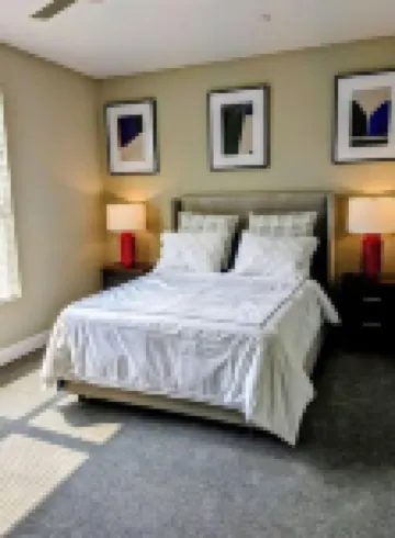 Waterford, CT - Beautiful 2 Bedroom/2 Bath, 2nd Floor Apartment, 1,252SF Hotels in 