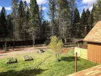 Cascade Getaway, Hot Tub, Fenced Acre, Pet Friendly