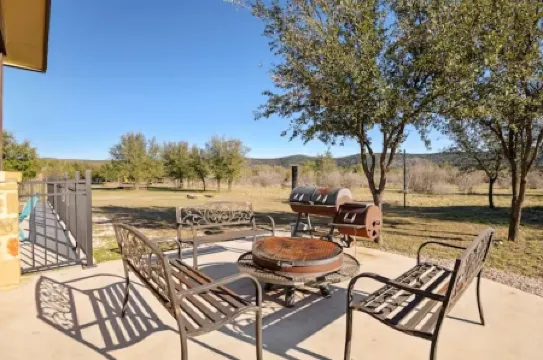 Rustic Riviera•Sleeps 28w/5bdrm•OptHeatedPool•PingPong•FREE FrioAccess@ConcanVIP