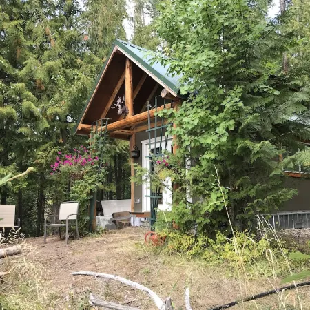 Cozy Mountain Cabin /hot tub