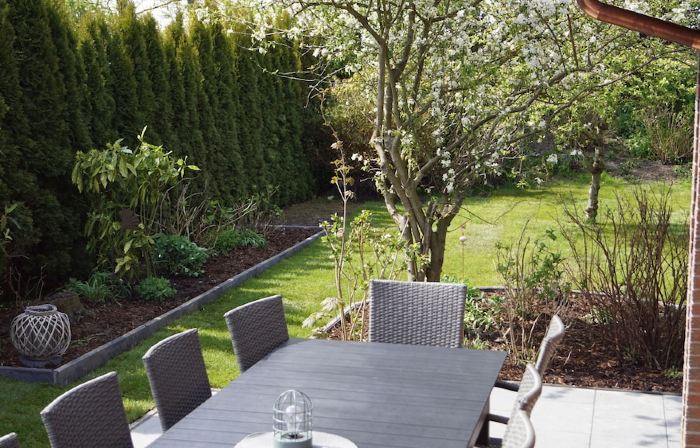 North Sea coast, charming Frisian house with fireplace, conservatory, sauna, beach chair