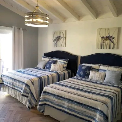 New to Vrbo SeaEsta! 1 Block to Sombero Beach! Bring your boat or rent ours!