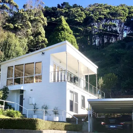 Outstanding! White House Tasmania Winter Special Min Stay 2 Nights Till October.