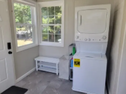 Charming 2-Bedroom, 1-Bath bungalow