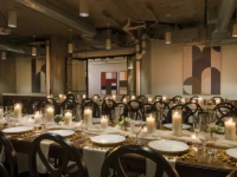 希爾頓啟繽精選織布機酒店 沃威克酒店