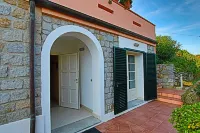 BEAUTIFUL SEA VIEW 300 m FROM THE BEACH.    CIN IT049010B42FIBFRDR