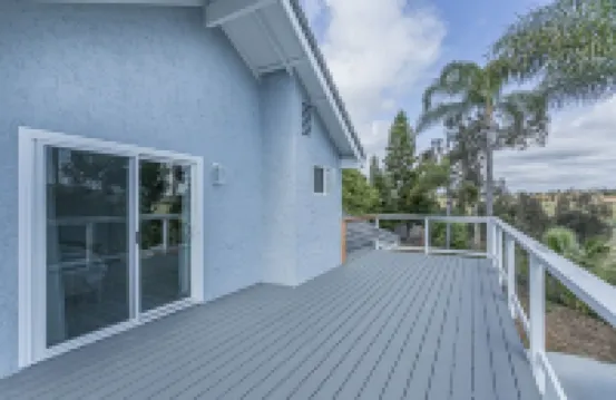 ~Open 3/16-18! Beachy Lagoon Getaway! Pool & Spa, Pets OK, Remodeled!~