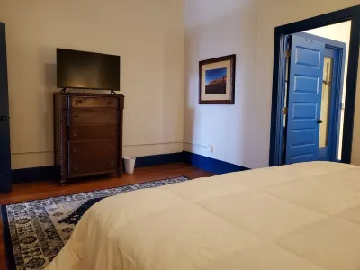 Newly renovated historic loft in downtown Birmingham Hotels in Downtown Birmingham