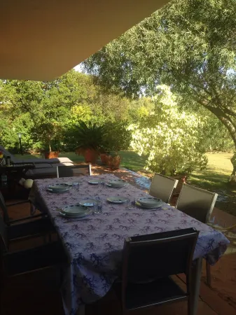 Villa with large garden just a few minutes from the sea, large garden
