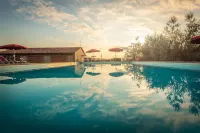 Il Cavaliere - tuscan farmhouse with pool on the wine road of Montecarlo-Lucca