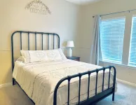 Relax, Dine, Shop! Cozy Downtown Boerne Home, Less Than 1 Mile from Main St!