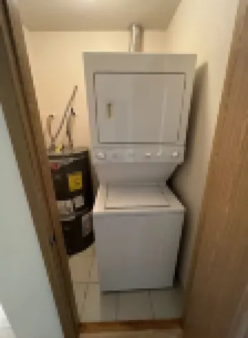 Gina’s 5th Avenue has the comforts of home.