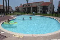 Beautiful waterfront condo on Aransas Bay. Pool. Lighted Pier. Tennis. Boat Slip