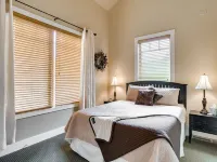 5 Star, 1 Level, Downtown, Quiet, Great View, Walk, Cozy, Pet Friendly, Enjoy! Hotels in Sisters