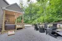 Luxe Mountain Escape ~ Sauna ~ Hot Tub ~ Pool Table ~Arcade Games~ Massage Chair