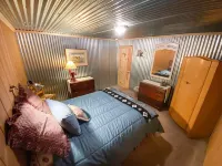 Green Acres Ranch // Entire Lodge