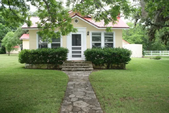 Beautiful hill country peace.