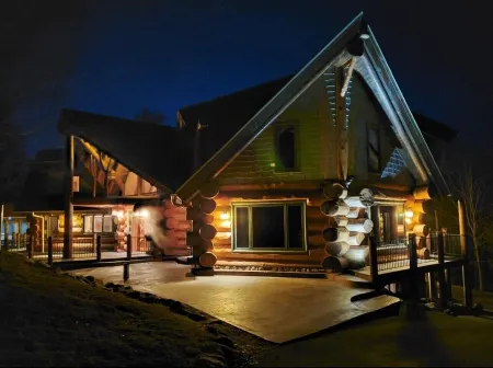 Total privacy, private beach, one of a kind full log home