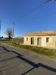 Small house on the banks of the Dordogne