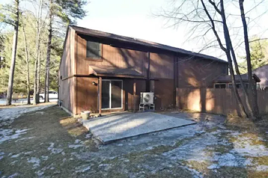 Beautiful 2-bedroom townhouse