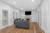 Sweet retreat minutes from Grand Rapids