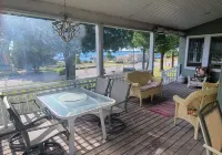 Waterview Home - in town, across from the Marina Hotels in Detour Township