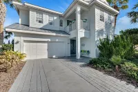 Cinnamon Beach House 6BR-6Ba PrivatePool Hot Tub Steps to the Beach Sleeps 18 - Beach