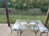 Spacious 3 Bedroom Gem with Lighted Patio Hotels near Banshee Manor Haunted Attraction