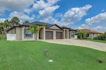 Modern Vacation House