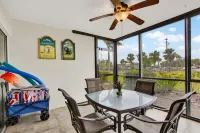 CRESCENT ROYALE, SIESTA KEY BEACH, BEST BEACH LOCATION, GREAT POOL, GROUND FLOOR - Fitnessstudio