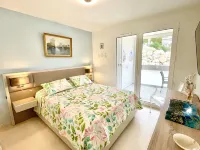 Le Discret - Plage de Foncillon  (in French)