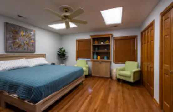 The Downtown Omaha Oasis- over 10,000 sq ft includes arcade & rooftop w/ hot tub