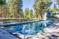 NEWLY RENOVATED Basecamp for Outdoor Adventures w/ BBQ, Shared Hot Tub & Pool