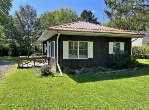 Pymatuning parkside cabin near Jamestown marina & dam