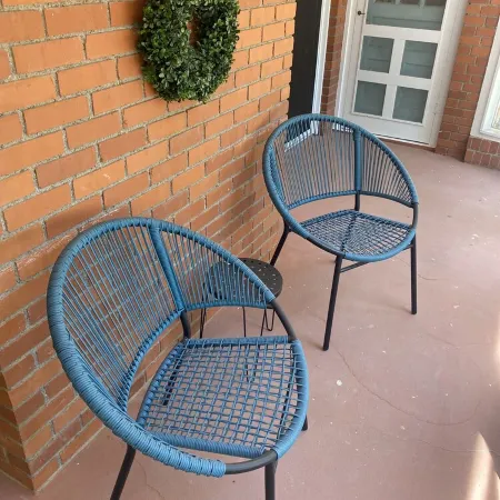 Newly Remodel - 1 Mile to Stadium-Sleeps 8