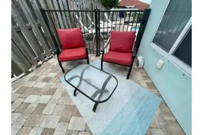 Prime Location! 5min to the Beach/Cruises