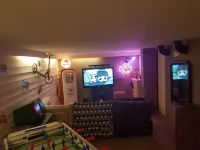 4 Bedroom Villa in Istres فنادق في Istres