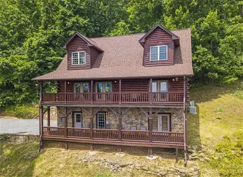 Million Dollar Vista! Smoky MTS/Blue Ridge Pkwy-Hot Tub-Jacuzzi Tub-Pet Friendly