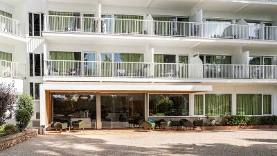 Hotel Exterior Globales Cala Blanca Photo