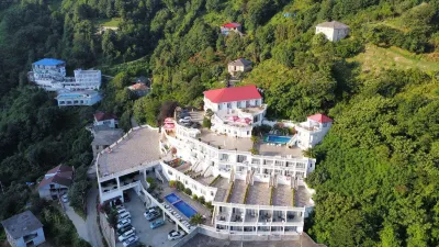 Zura Palace