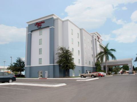 Hampton Inn by Hilton Ciudad Victoria