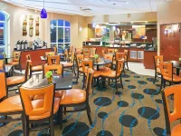 La Quinta Inn & Suites by Wyndham OKC North - Quail Springs