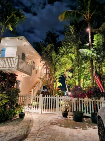 Paradise in Venetian Shores Pool / SPA - Heater / Chiller & Commercial Ice Maker