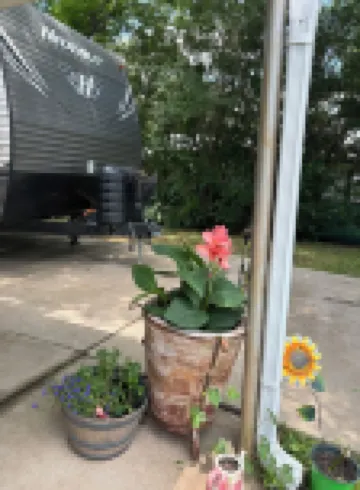 The Hideout - Charming  RV in Town, Minutes Away from Tarleton University โรงแรมในสตีเฟนวิลล์