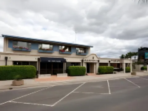 The Town House Motor Inn Hotels in Goondiwindi