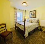 3 Bedroom Townhome in Excellent Location