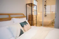 Putih Kaca Villa with Private Pool