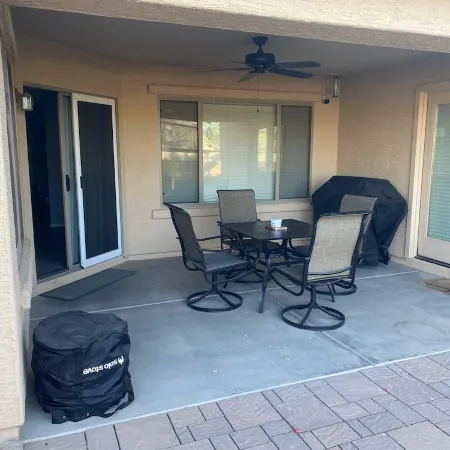 Charming 4-bedroom house with WiFi and AC in Maricopa