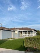 HubCityJewel-KingBed-Fenced Yard-LAX-SoFi-Disneyland